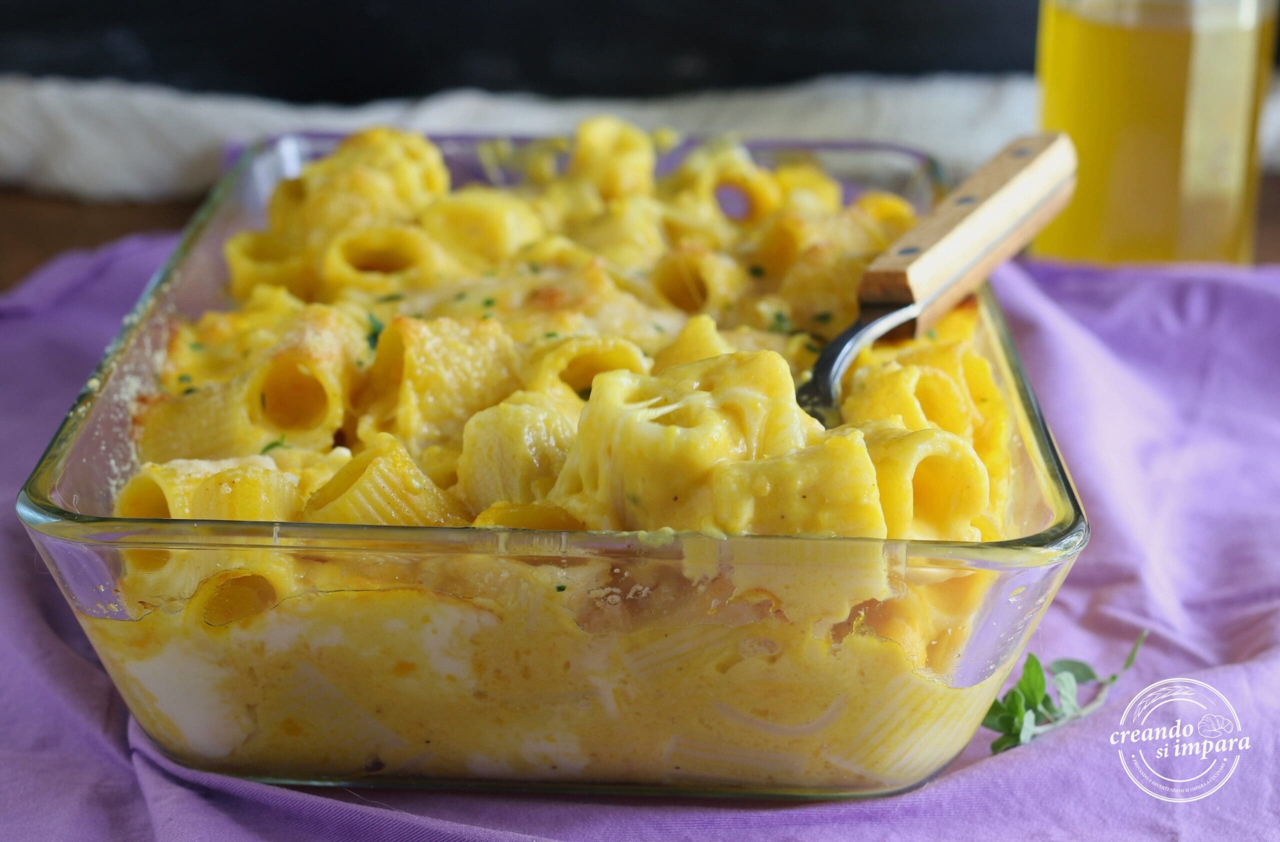 Überbackene Pasta mit Kürbis