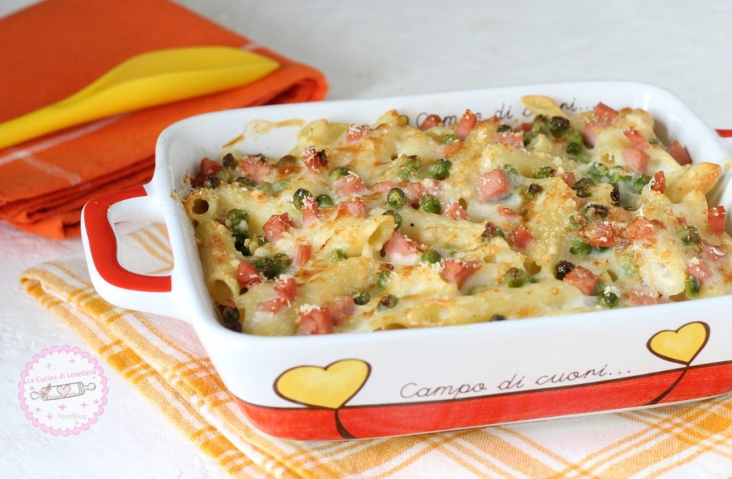 überbackene penne mit erbsen