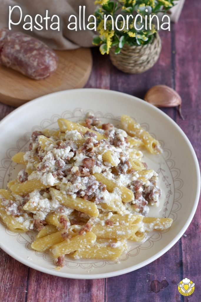 v_ pasta alla norcina mit Wurst und Ricotta Originalrezept aus Umbrien il chicco di mais