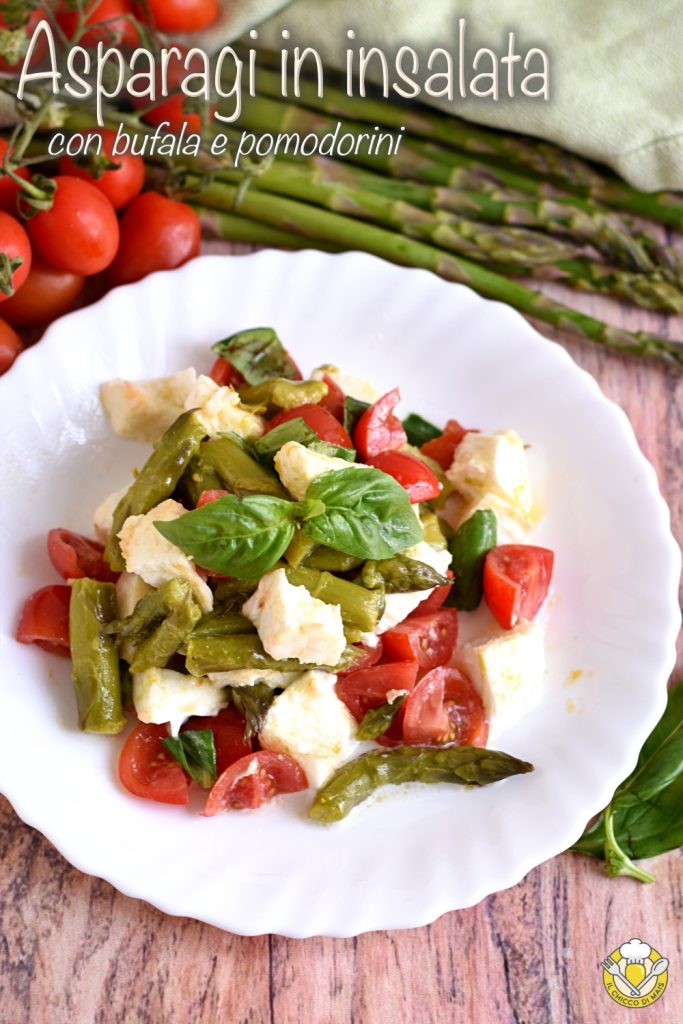v_ Spargelsalat mit Büffelmozzarella und Kirschtomaten - ein frisches, leckeres Rezept mit Spargel und Mozzarella - il chicco di mais
