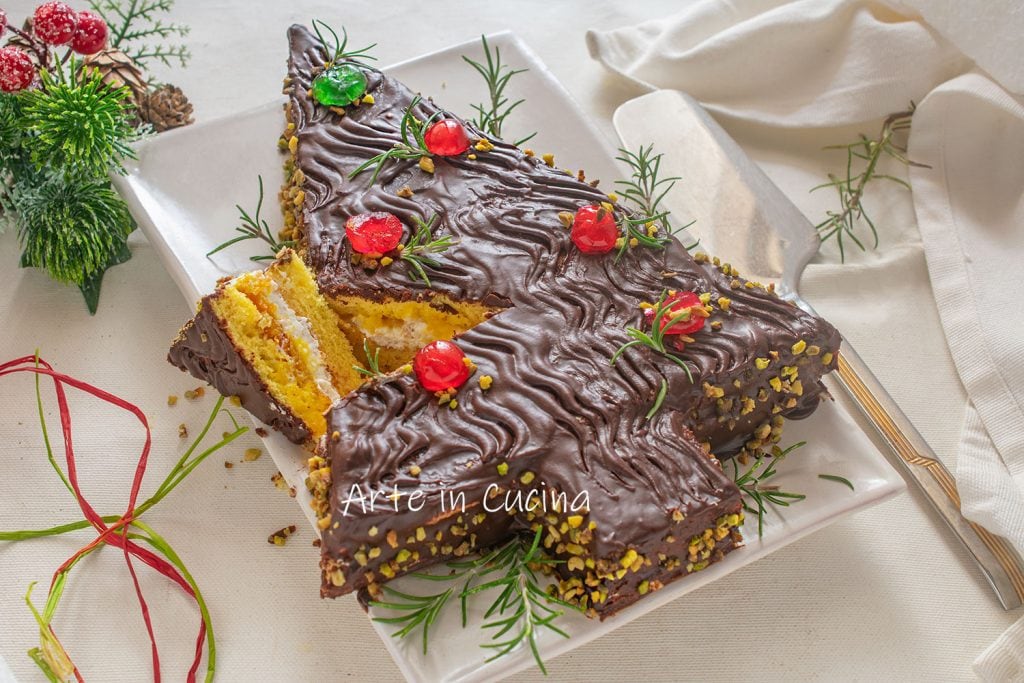 Weihnachtsbaumkuchen Orange und Schokolade
