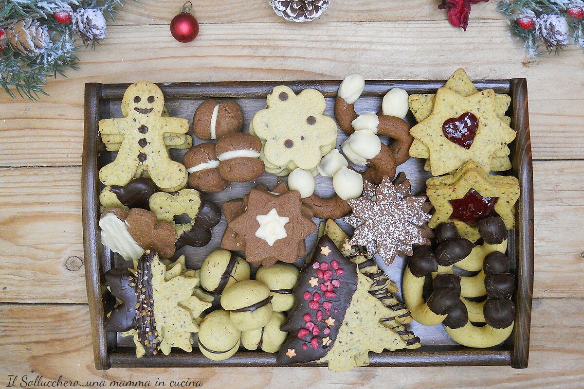 Weihnachtsplätzchen mit Pistazien, ein Teig für viele Geschmacksrichtungen