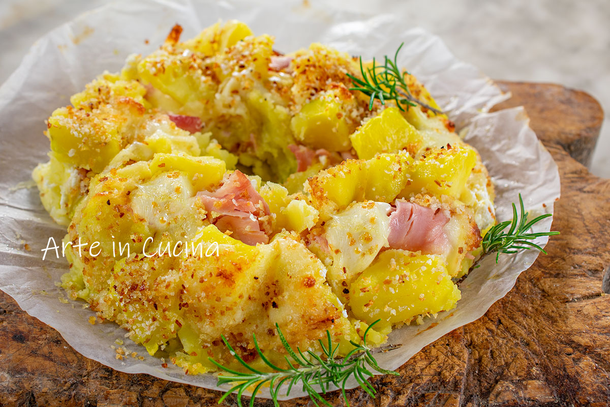 ZERBRÖSELTER KARTOFFELKRANZ herzhafter Kuchen