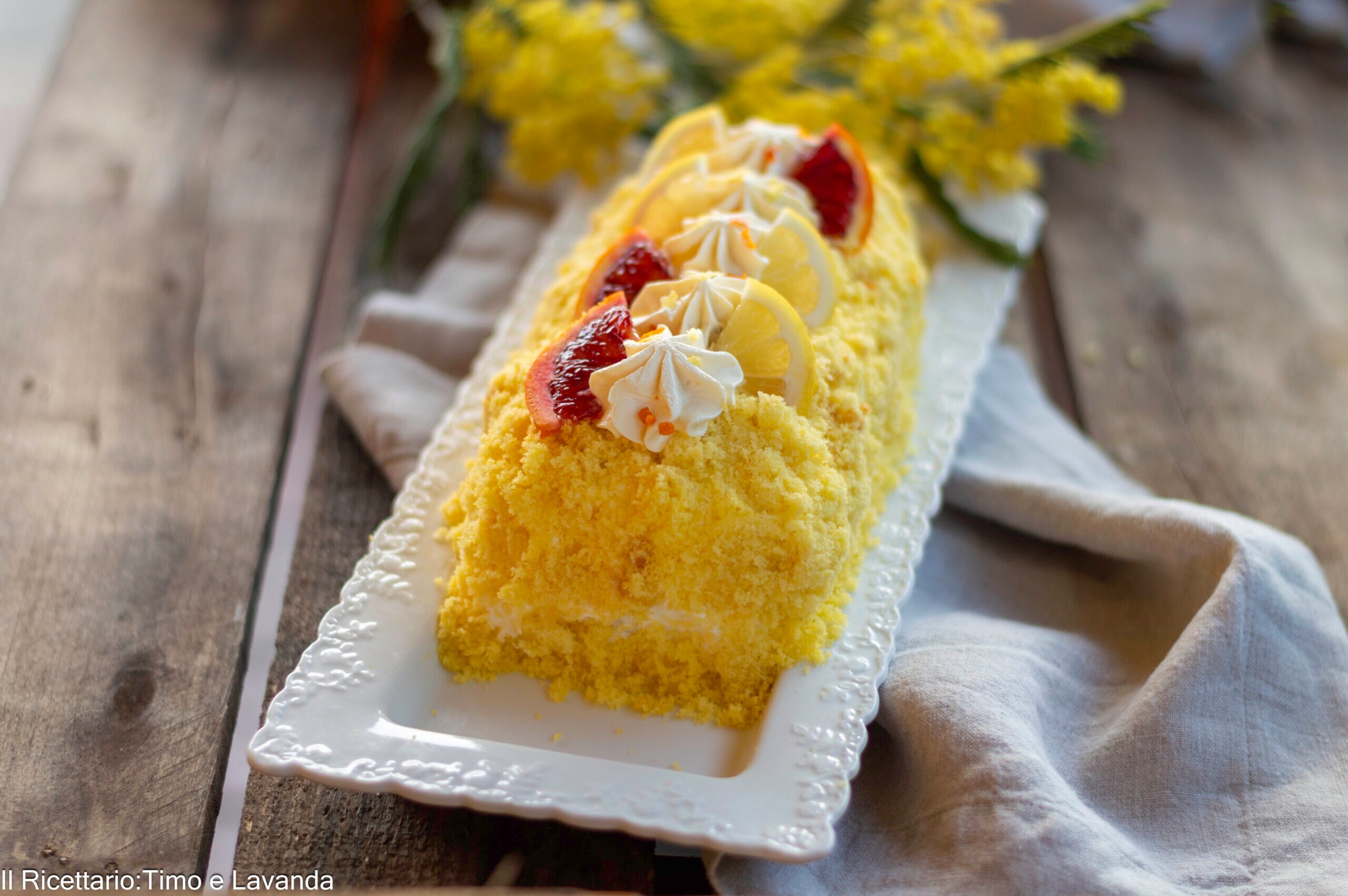 Glutenfreier Zitrus-Mimosa-Rolle