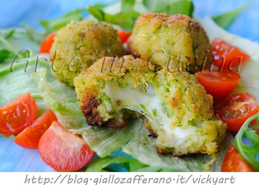 Zucchini- und Toastbällchen ohne Eier