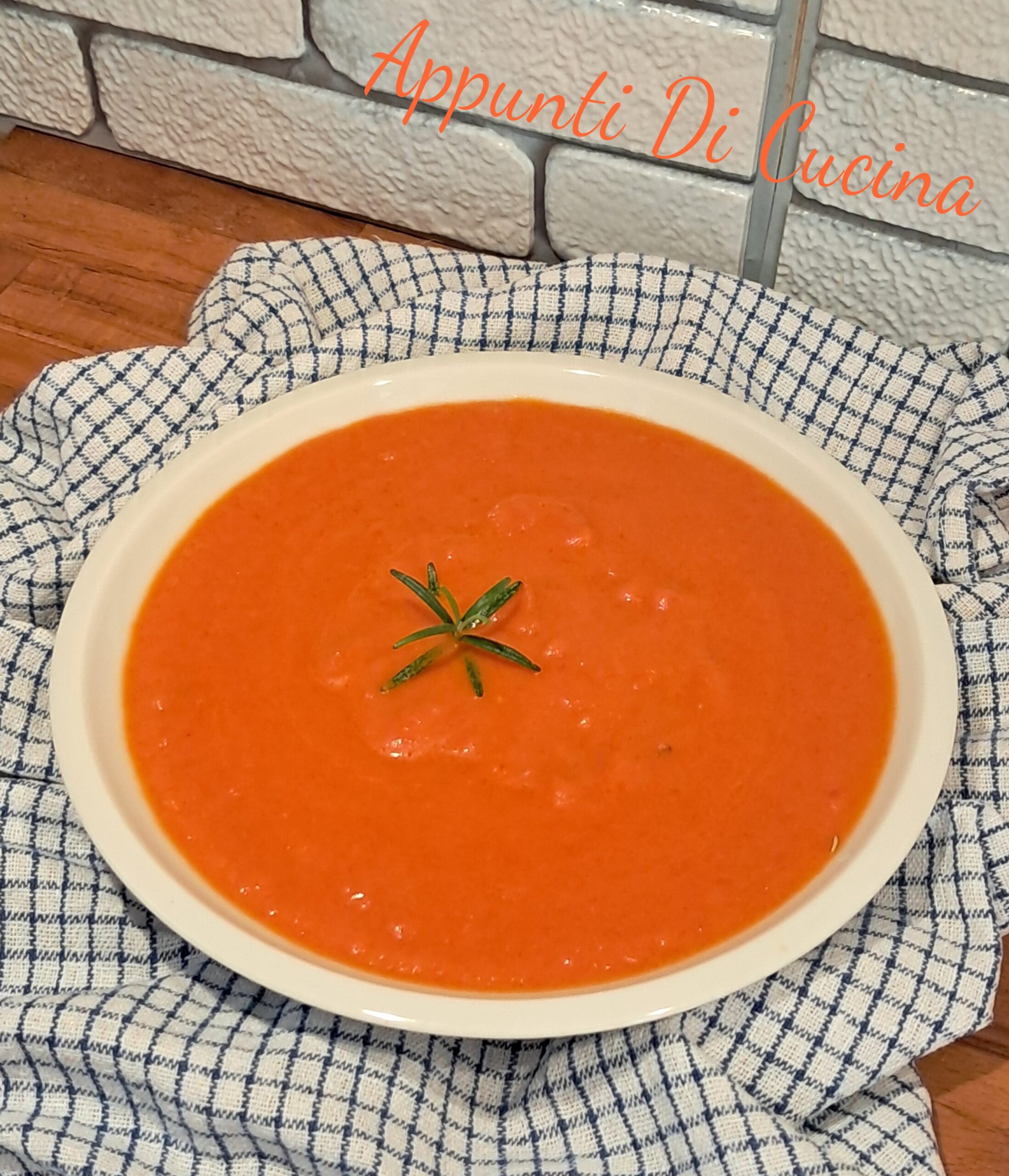 TOMATENCREMESUPPE