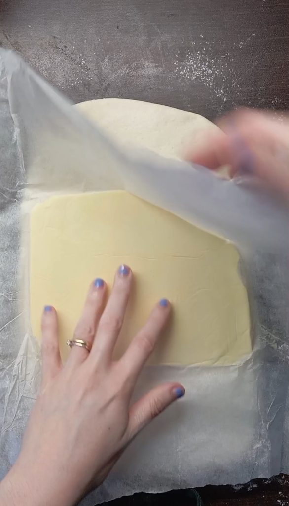 Teig- und Butterquadrat