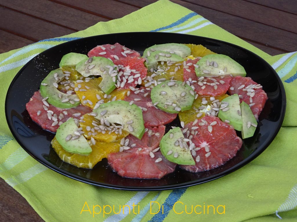Orangen-Grapefruit-Avocado-Salat