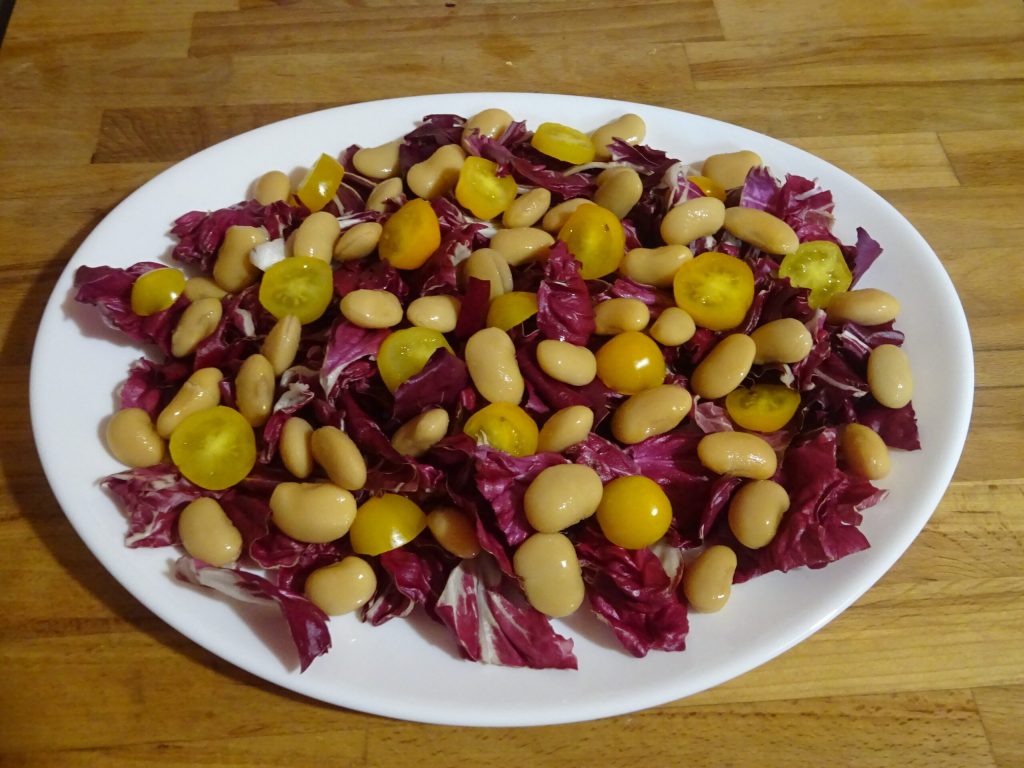 Radicchio-und-Bauernbohnen-Salat