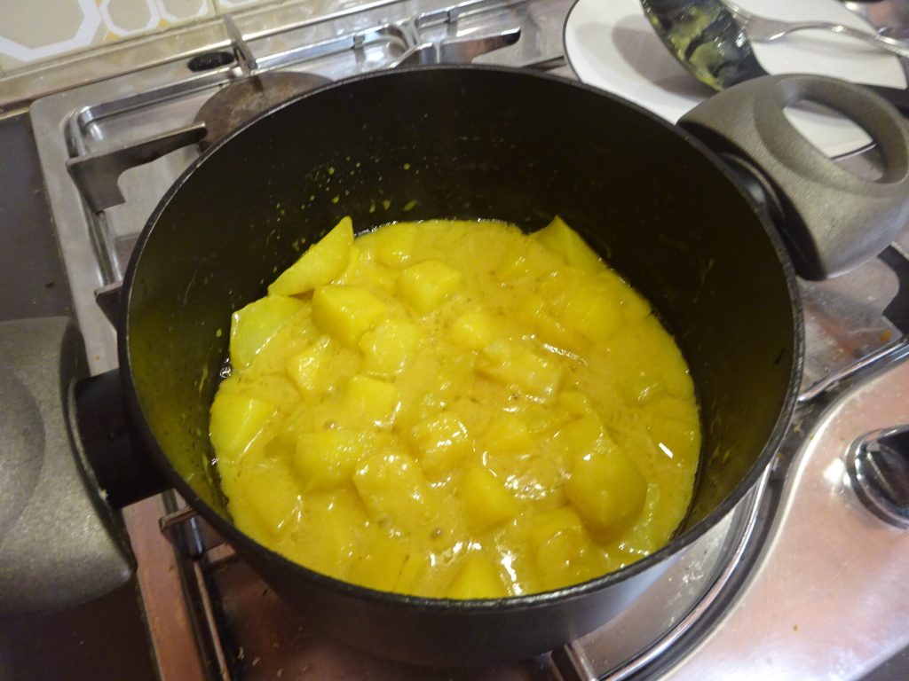 Kartoffeln in Kokossahne