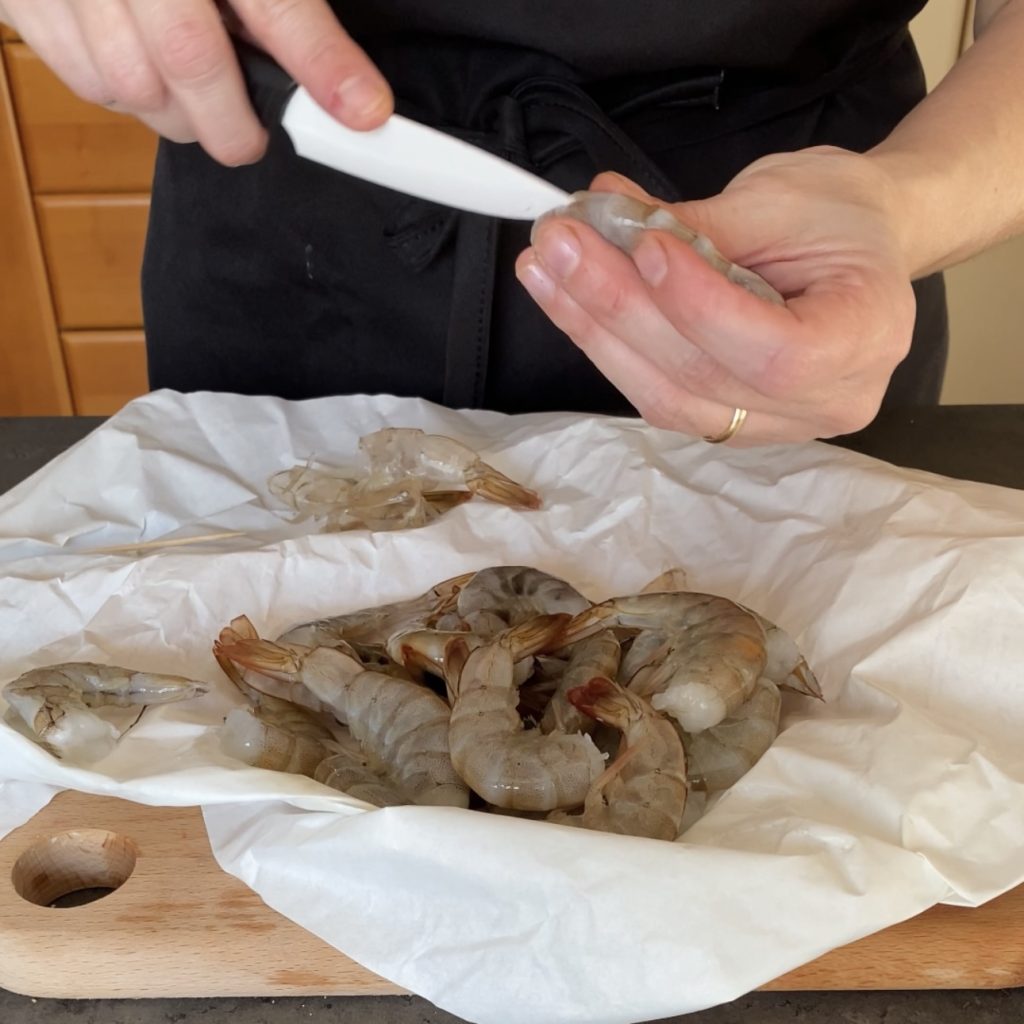 Crostini mit Garnelen und Avocado-Creme