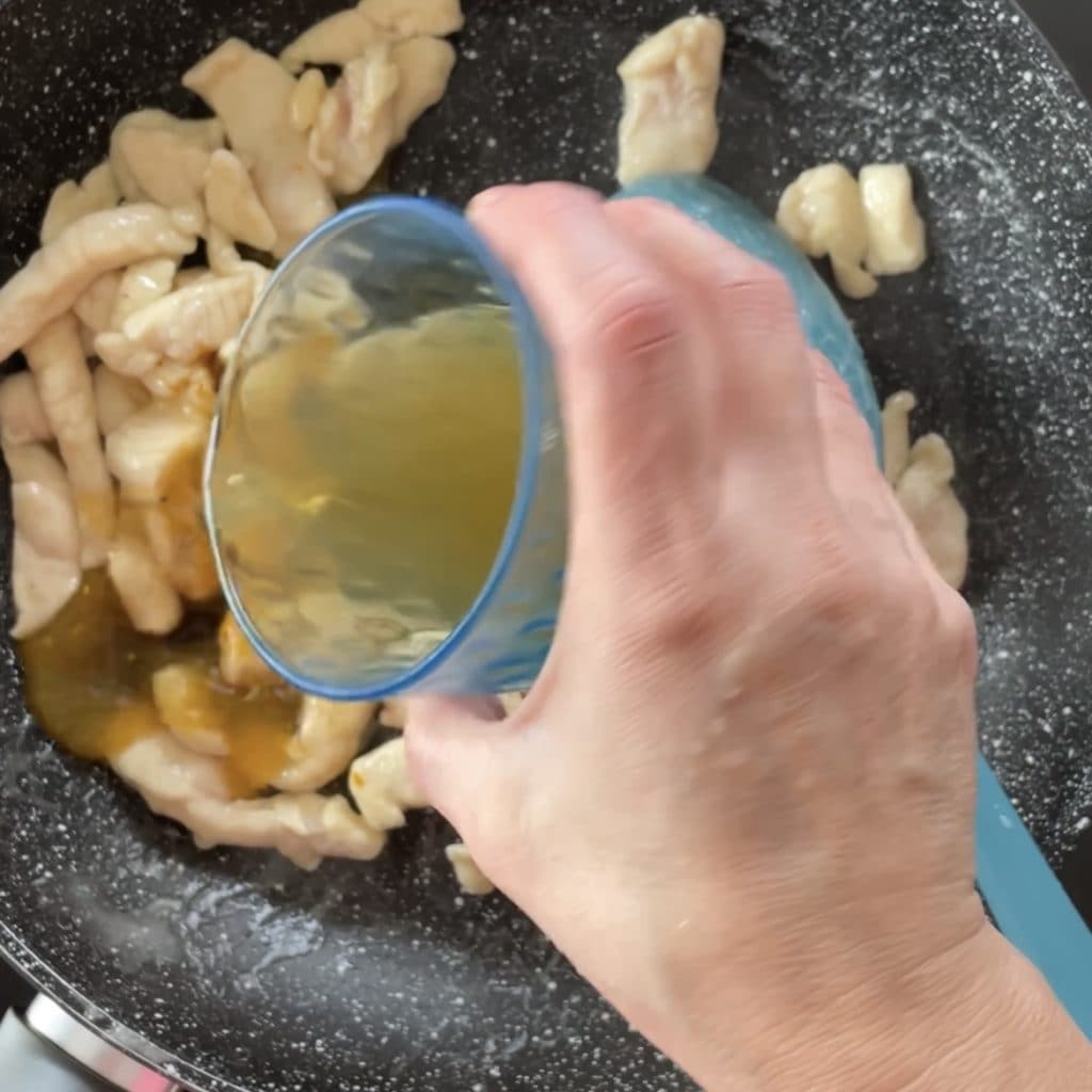 Curry-Hähnchenstücke