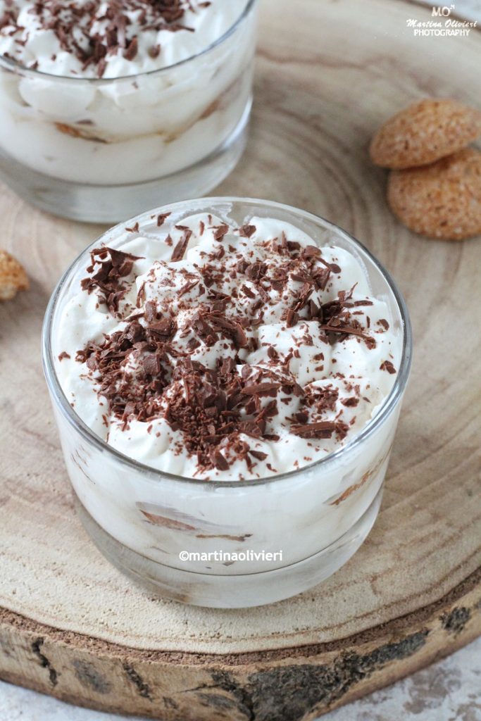 Dessert mit Ricotta und Amaretti