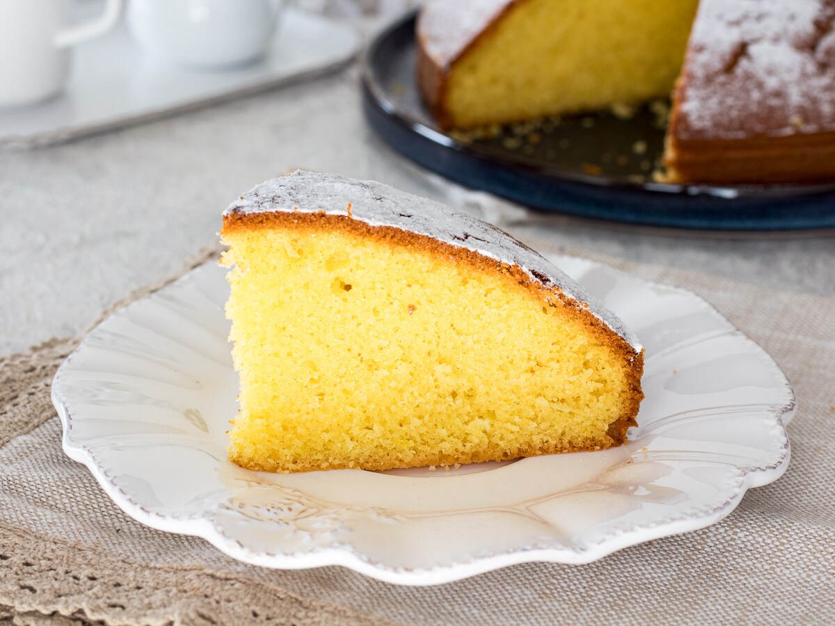 EINFACHER UND SCHNELLER KUCHEN