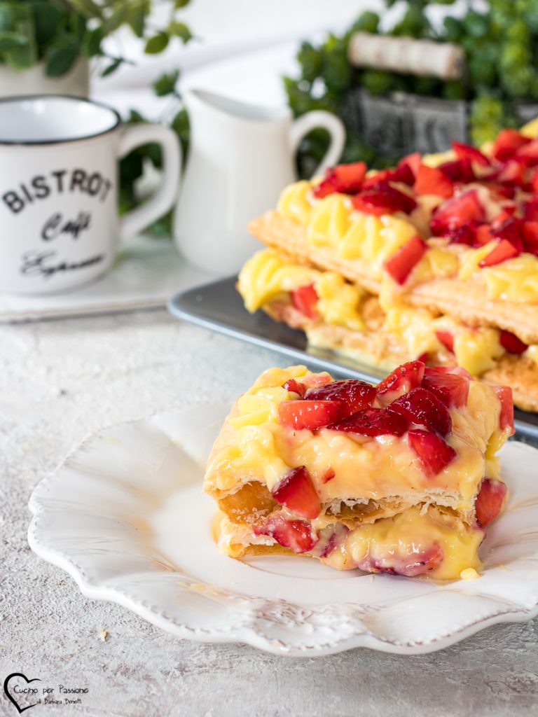 Erdbeerblätterteig vegan