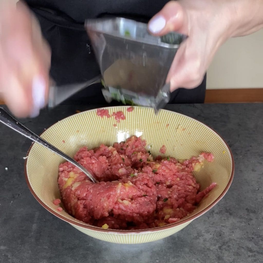 Frikadellen mit Zucchini