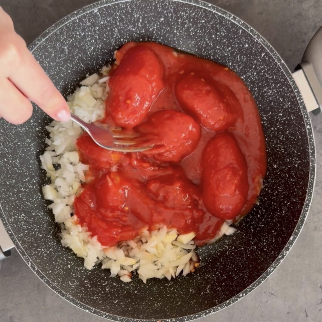 Frikadellen mit gekochtem Schinken