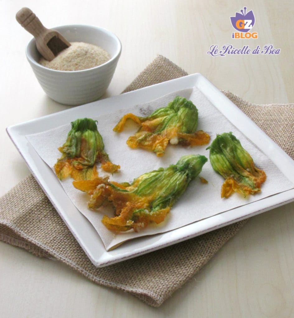 frittierte Zucchiniblüten
