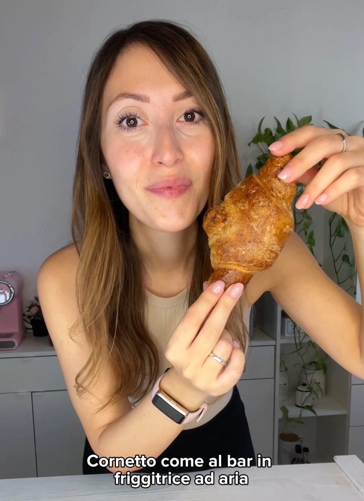 Gefrorene Croissants in der Heißluftfritteuse