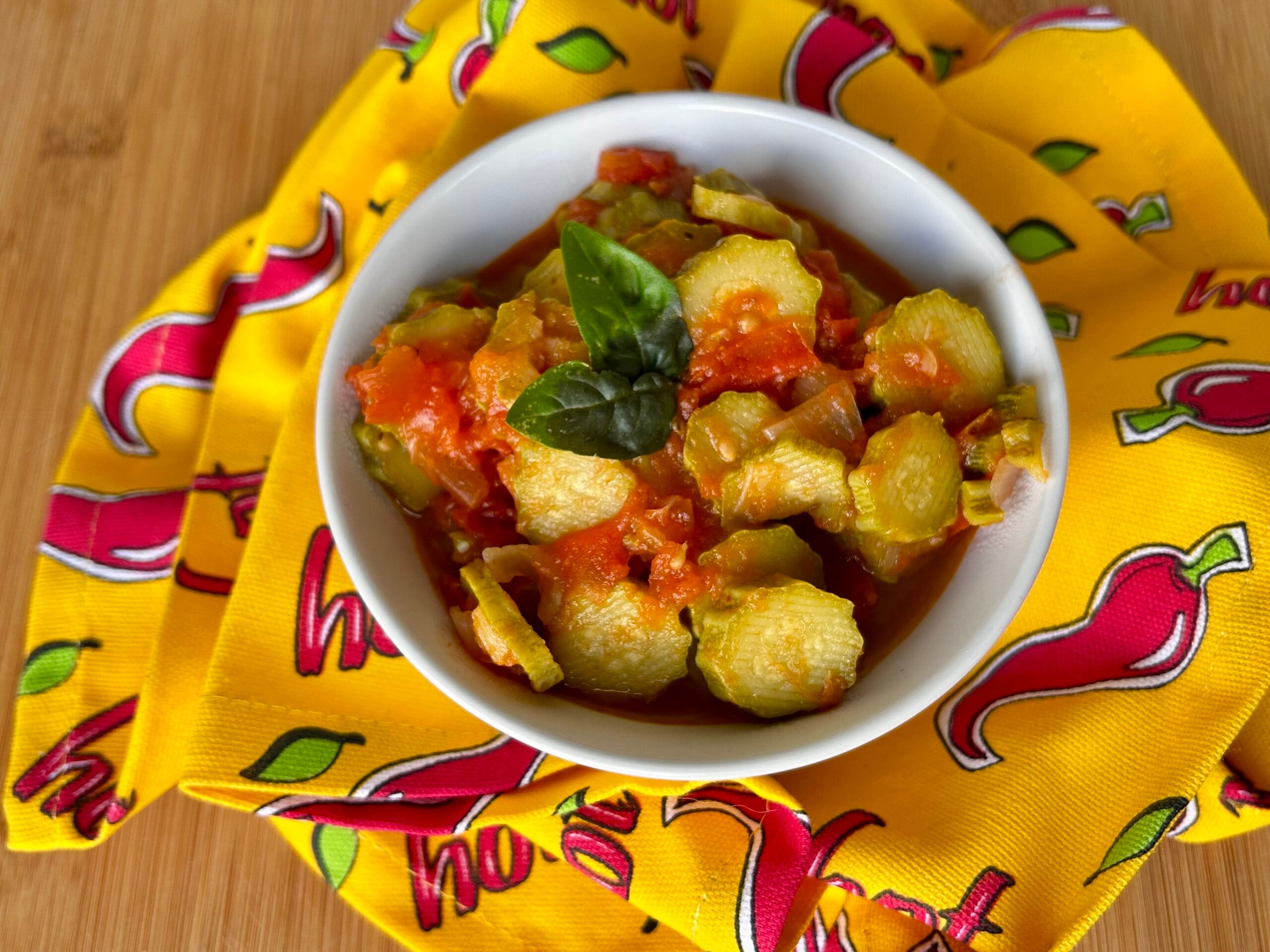 Zucchini mit Tomaten