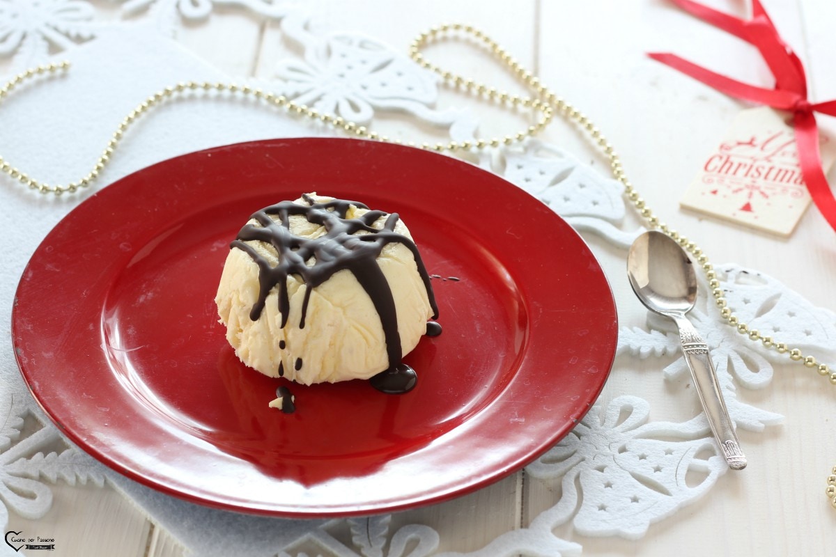 EINFACHES NOUGAT-PARFAIT REZEPT