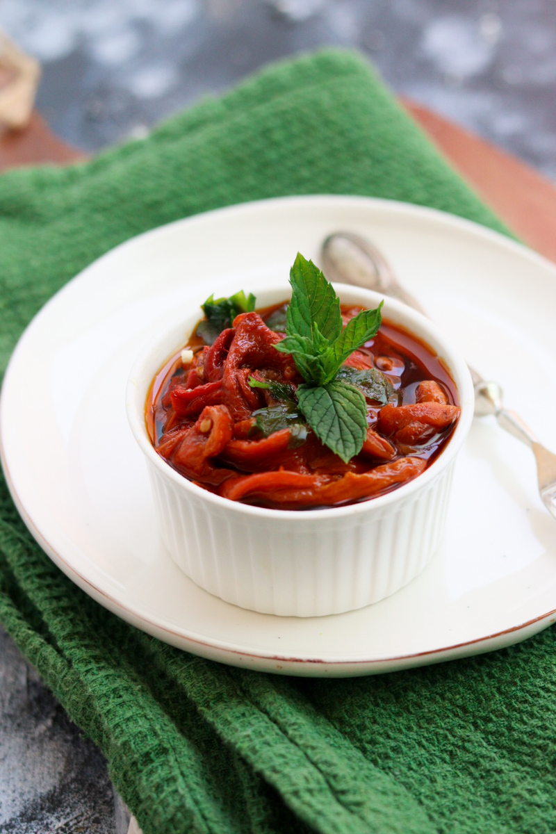 GERÖSTETE PAPRIKA MIT EINEM TRICK, UM SIE SCHNELL ZU MACHEN