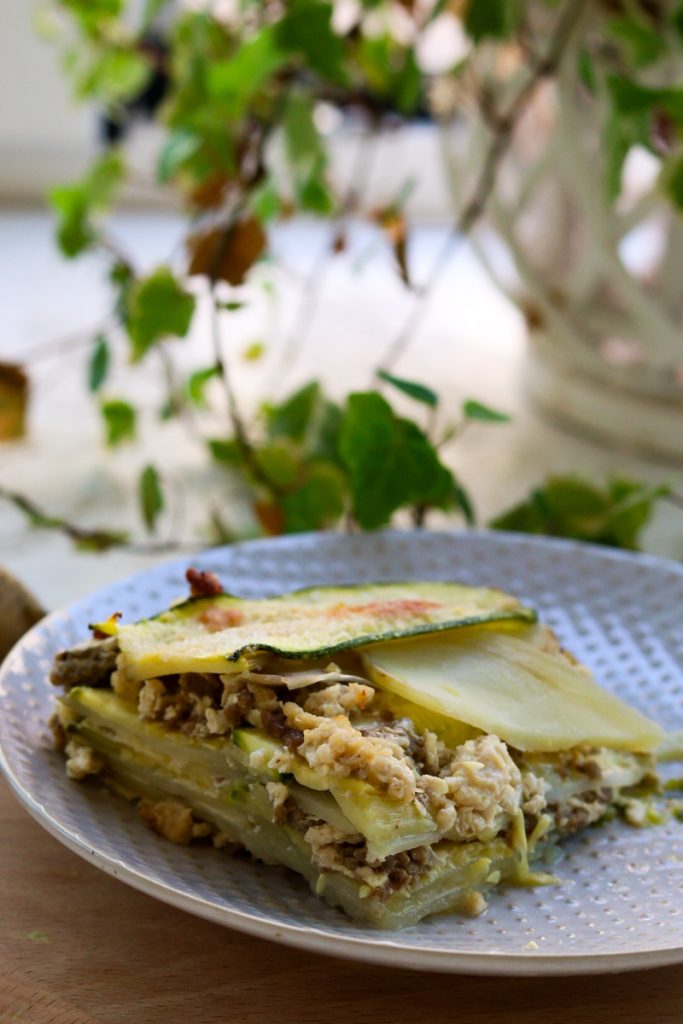 ZUCCHINI UND KARTOFFELAUFLAUF IN DER LUFTFRITTEUSE, EINFACH UND LEICHT