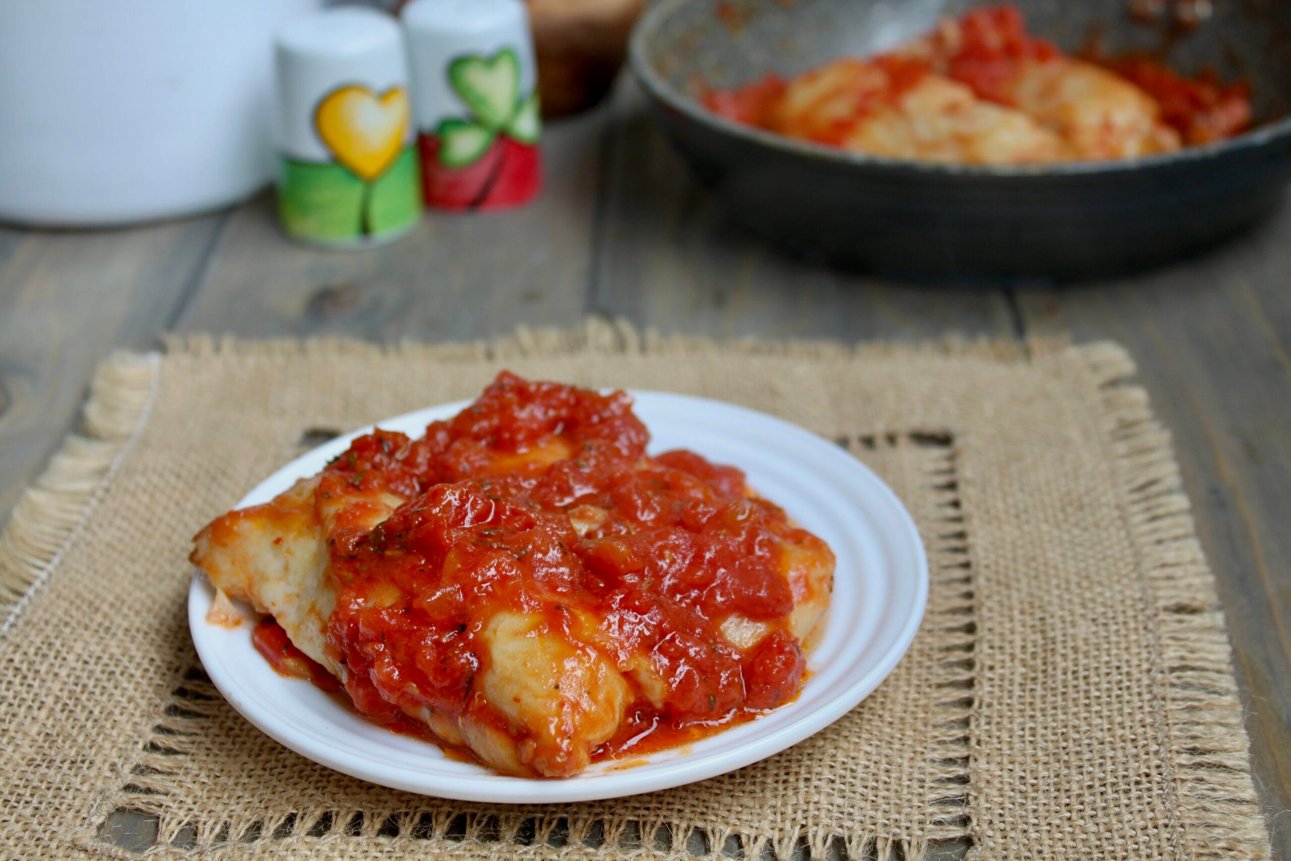 Kabeljaufilets in Tomatensauce