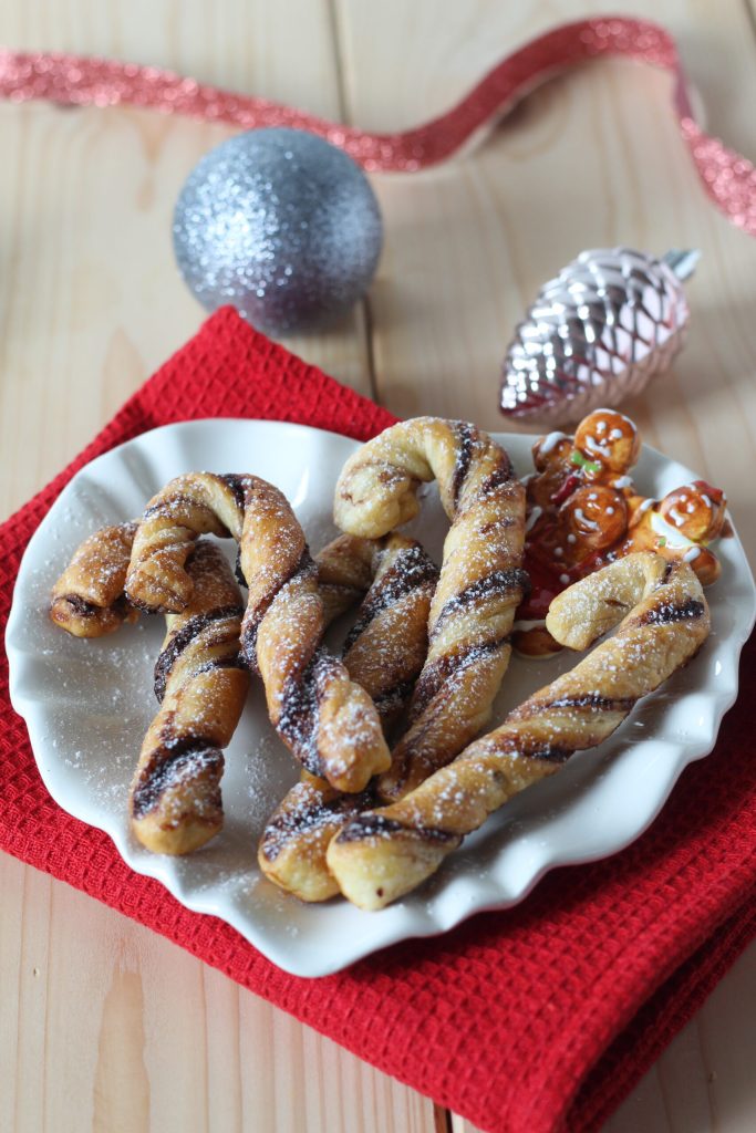 Blätterteig-Candy Cane mit Nutella