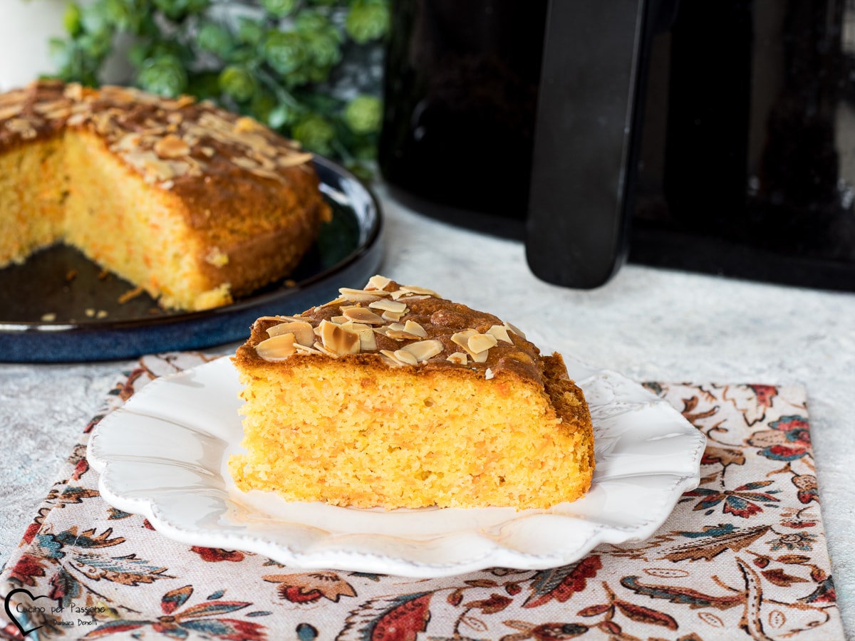 KAROTTENKUCHEN IN DER LUFTFRITTIERER