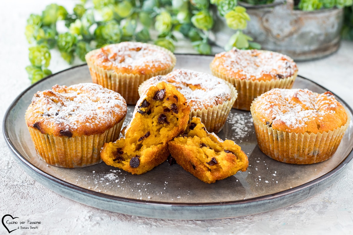 KÜRBIS MUFFINS und Schokolade