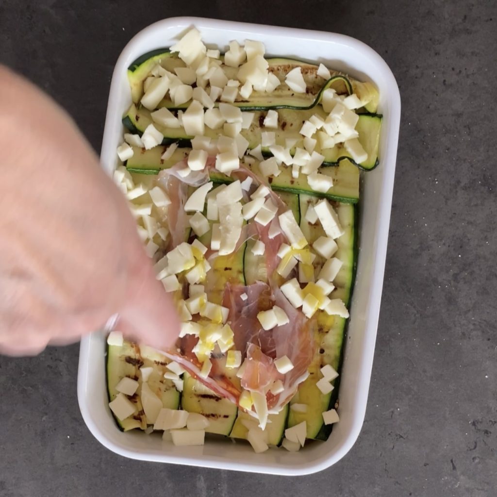 Schichtige Zucchini-Kartoffel-Torte