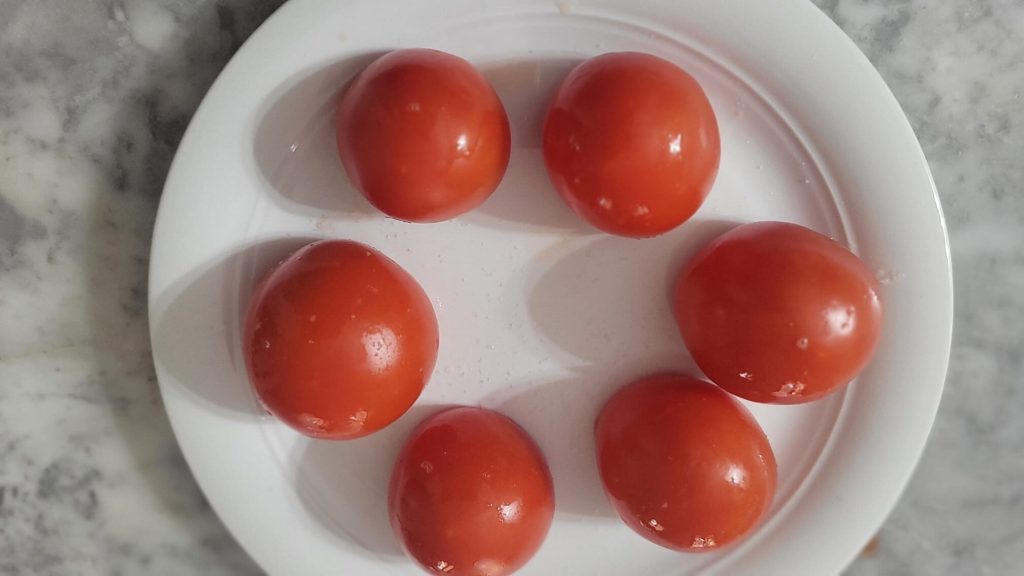 Gefüllte Tomaten in der Heißluftfritteuse