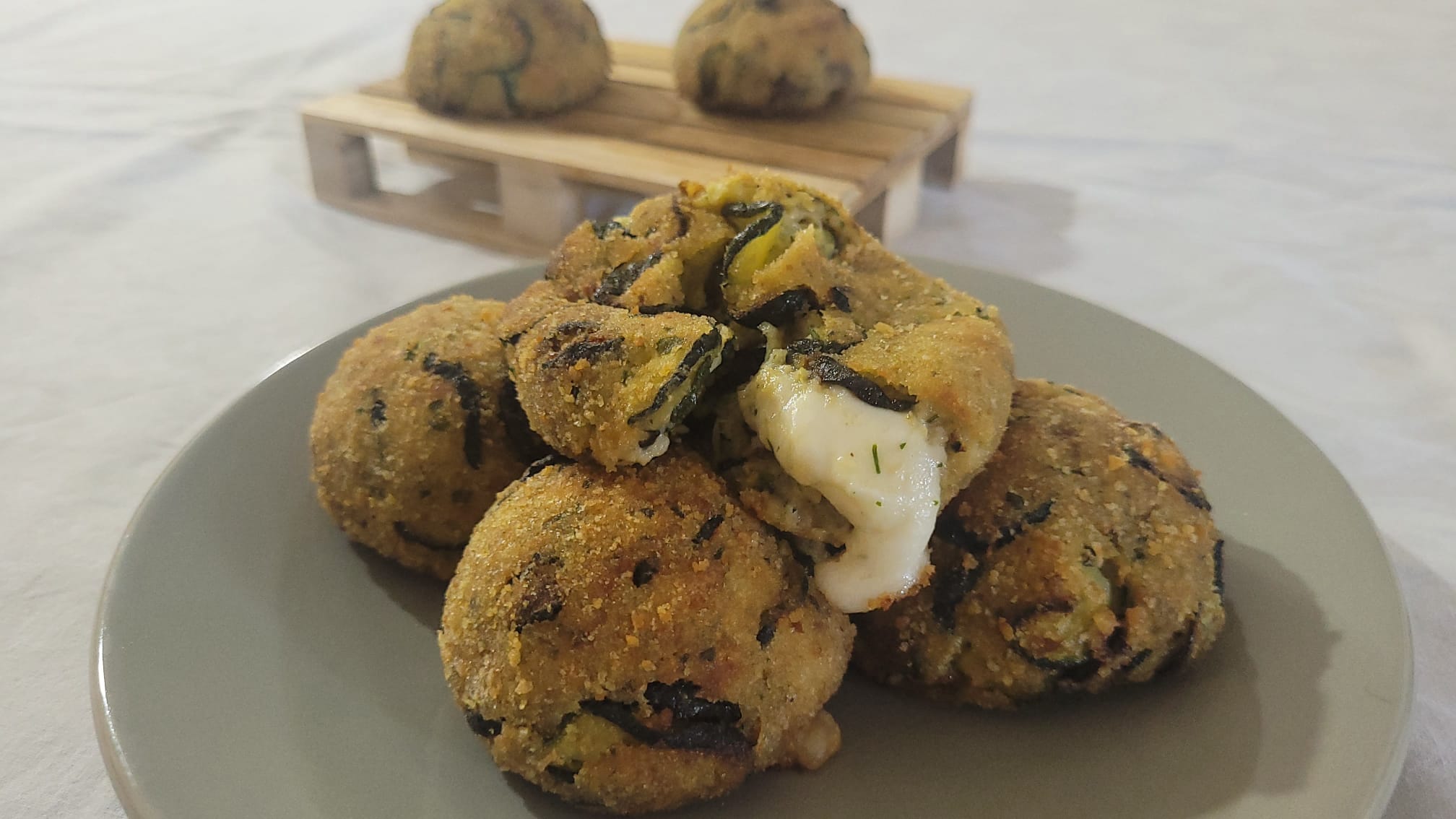 Zucchini-Frikadellen in der Heißluftfritteuse