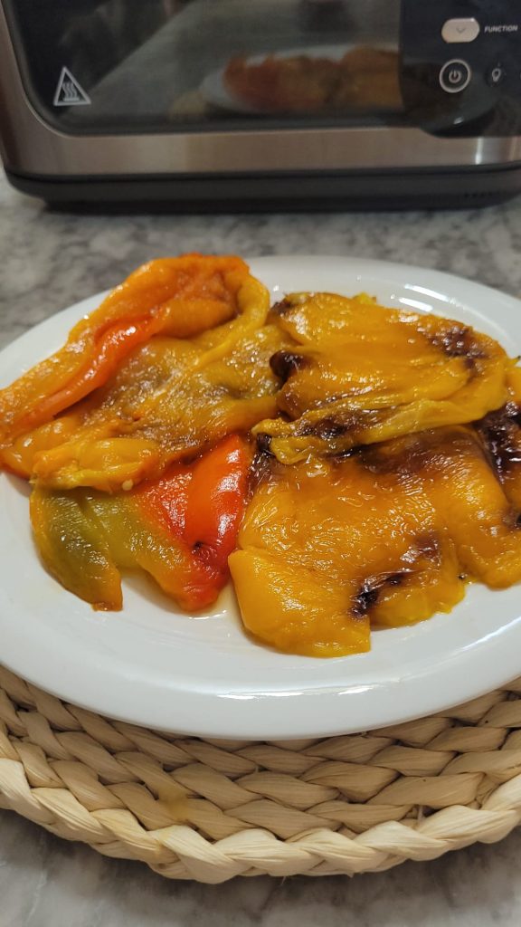 Geröstete Paprika in der Heißluftfritteuse