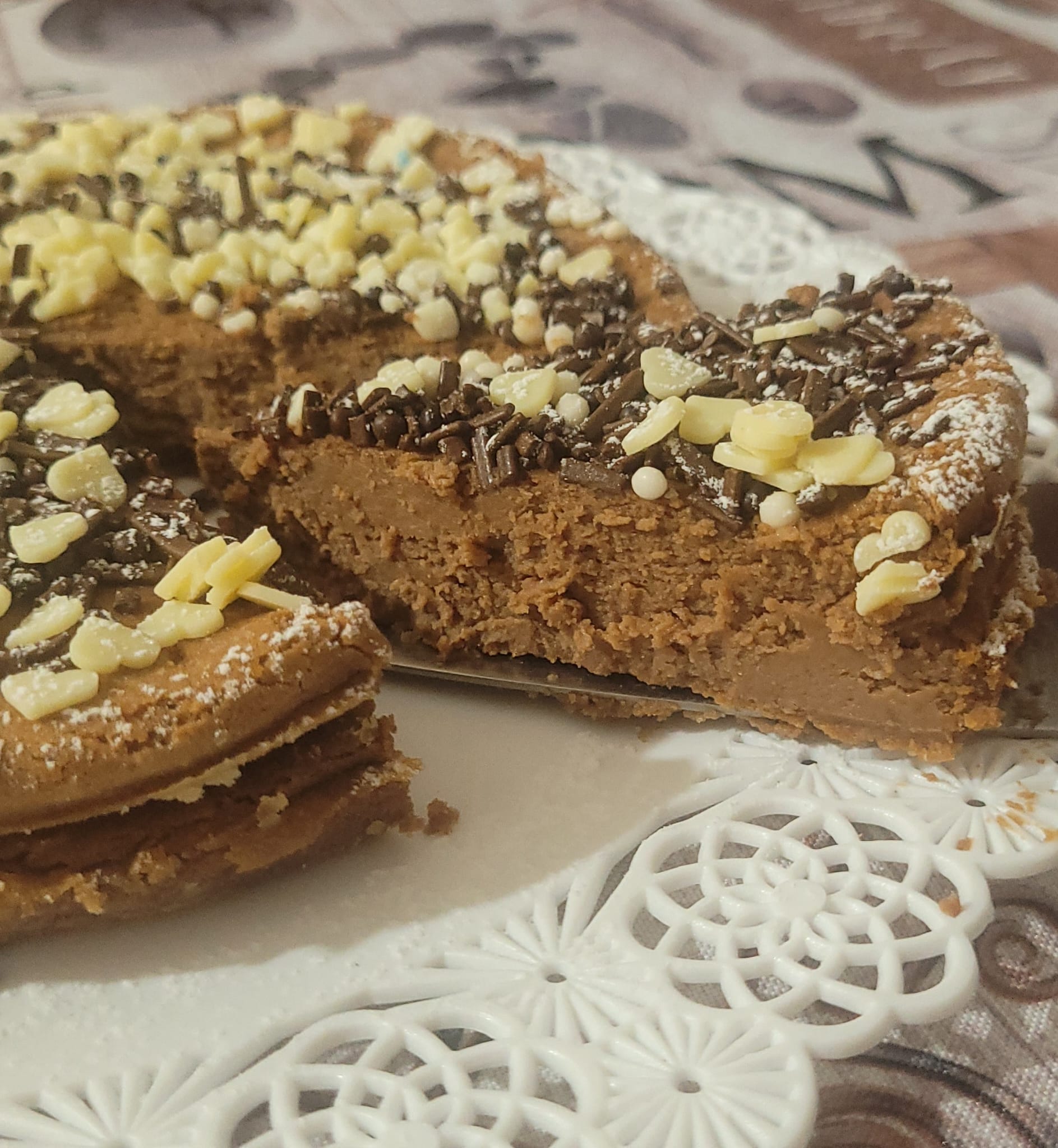 Dunkle Schokoladentorte in der Heißluftfritteuse