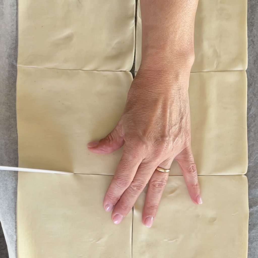 blätterteigtaschen mit pilzen