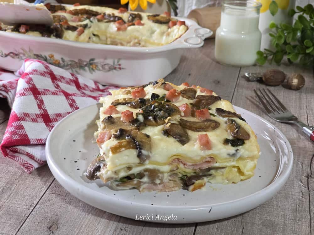 Lasagne mit gekochtem Schinken und Taleggio