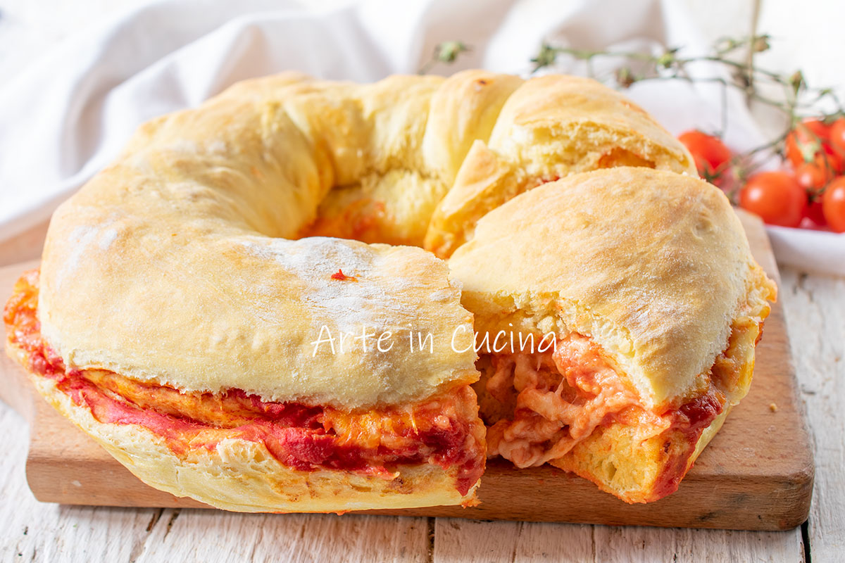 Brioche-Kringel nach Pizza-Art