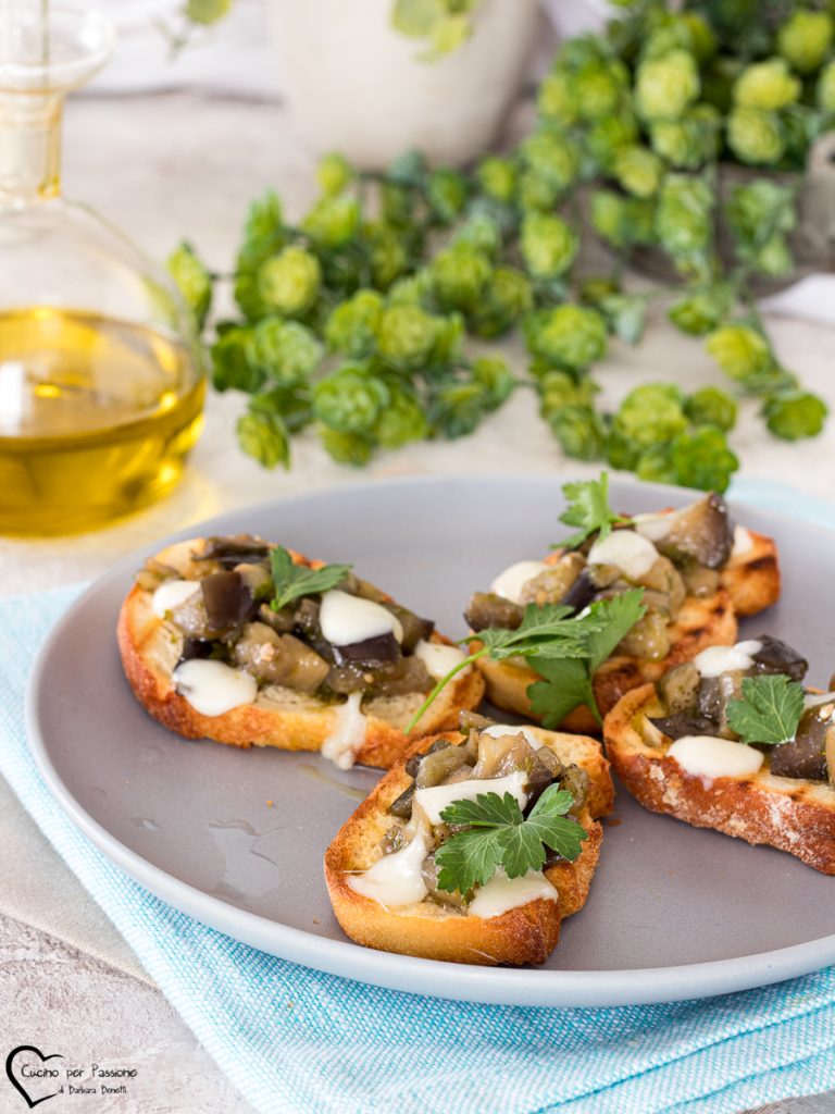bruschetta mit auberginen
