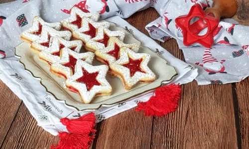 Weihnachtssterne in Rot