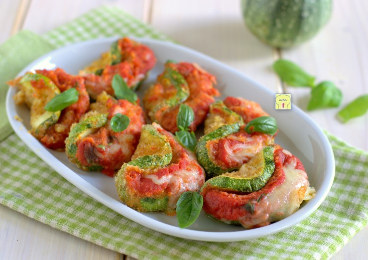 Gefüllte Zucchini mit Pizzaiola