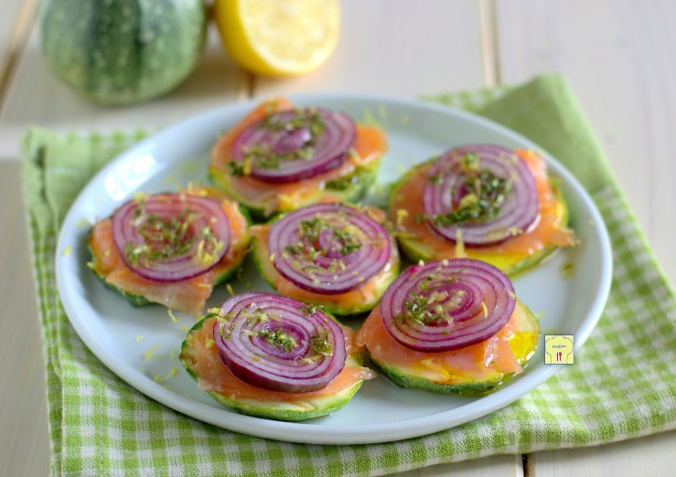 Gegrillte Zucchini mit Lachs