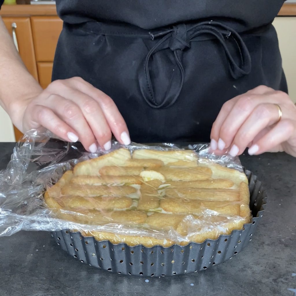 gekühlter Pistazienkuchen