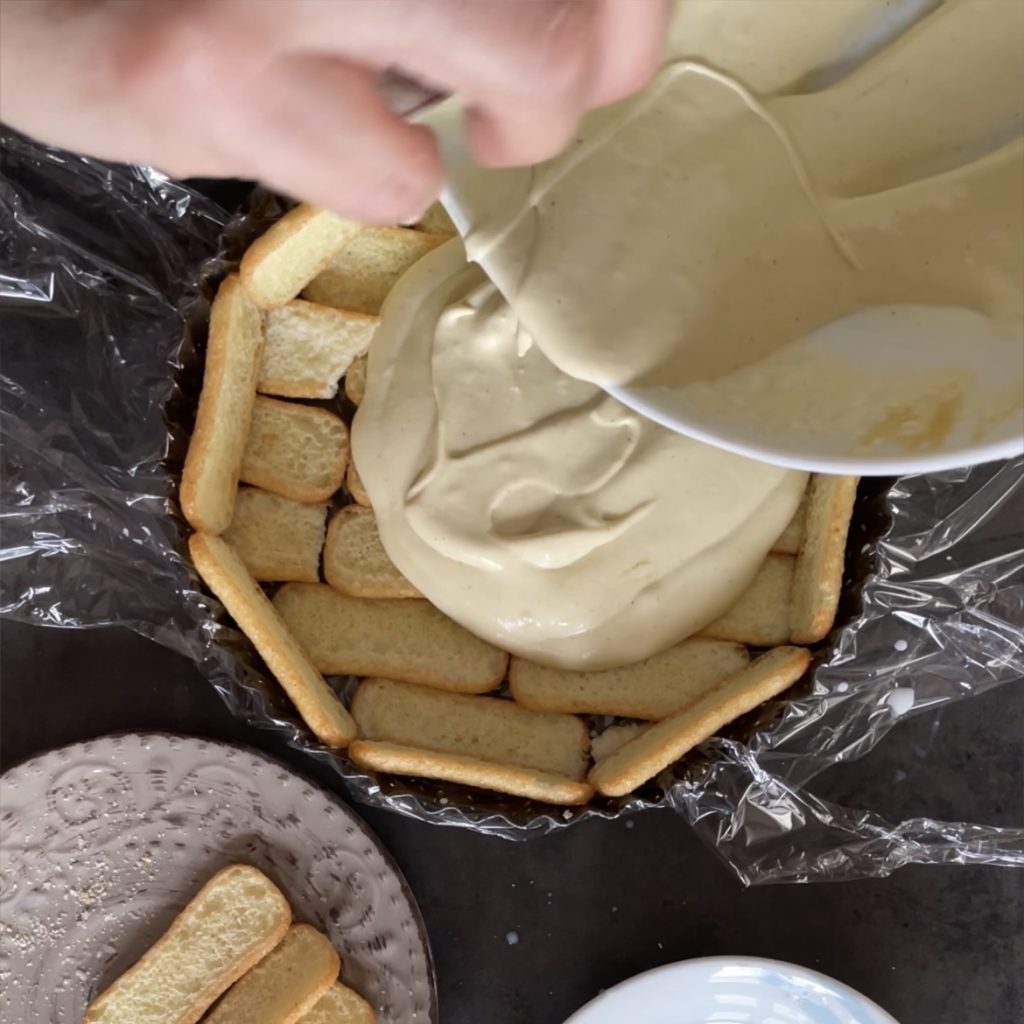 gekühlter Pistazienkuchen