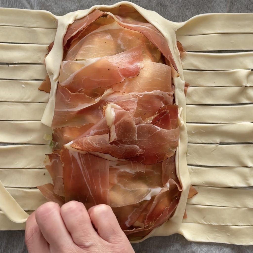 Herzhafter Kuchen mit Lauch und Speck