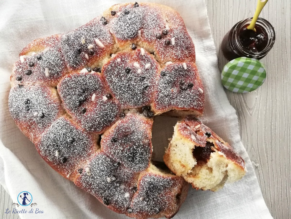 Pan Brioche mit Marmelade