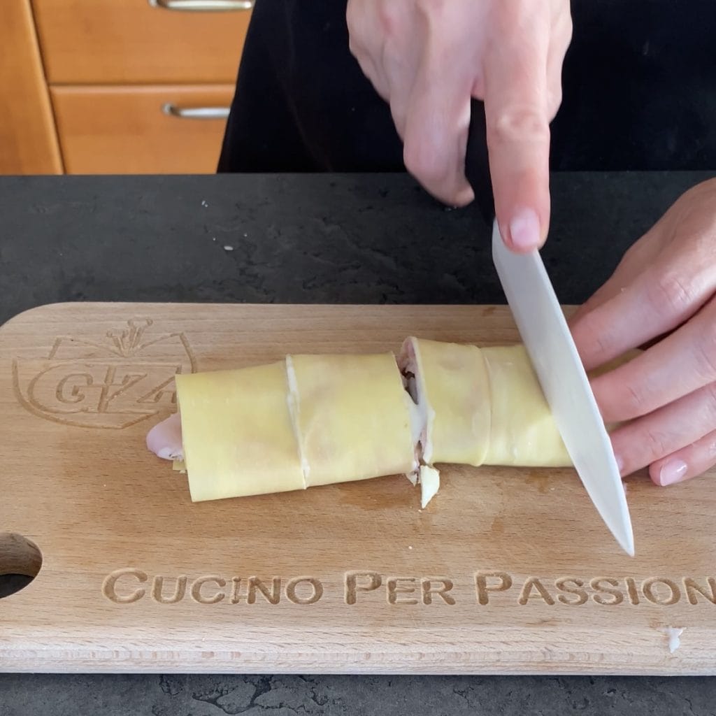 lasagne-rollen mit schinken und pilzen