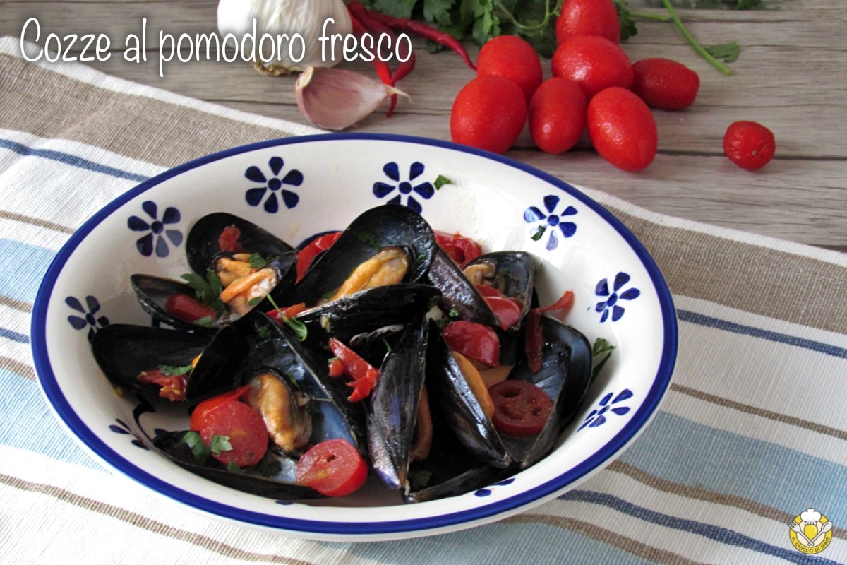 Miesmuscheln mit frischen Tomaten