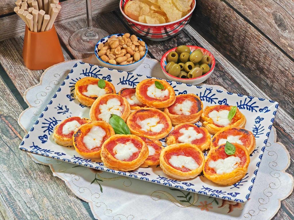 Blätterteig-Pizzette